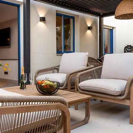 Stylish 2br In Estepona, Walk To & Old Town * Estepona